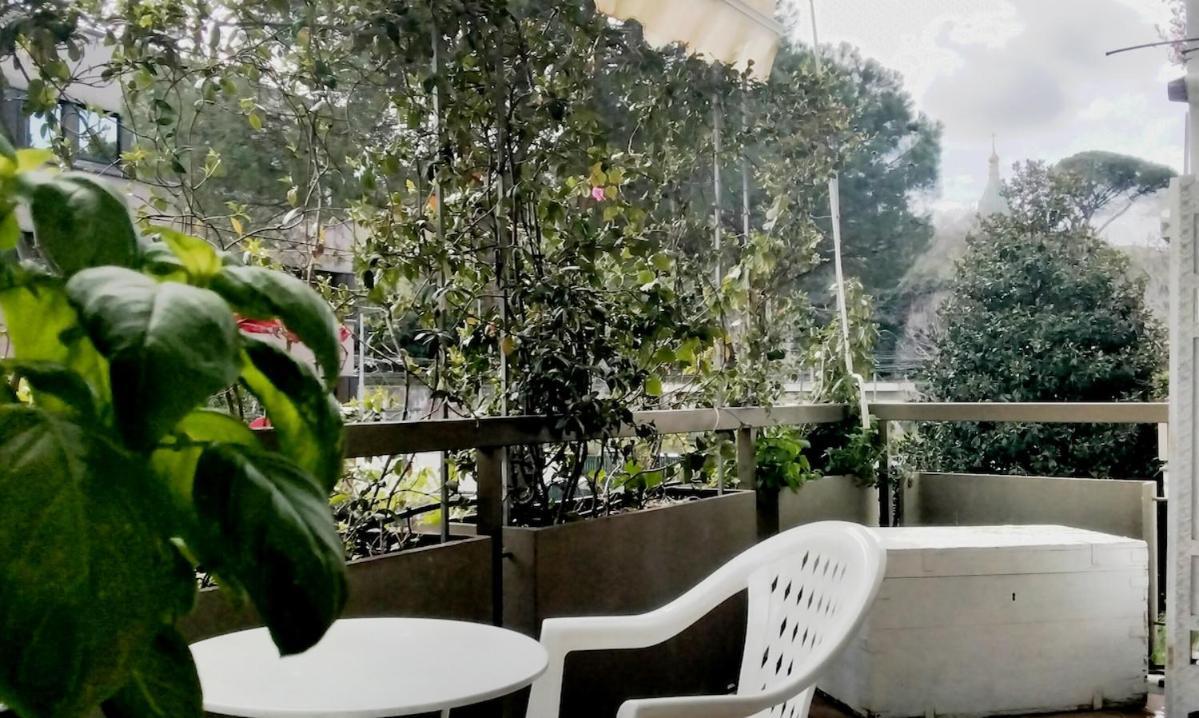 Sunny And Bright Near St Peter Square Appartement *
